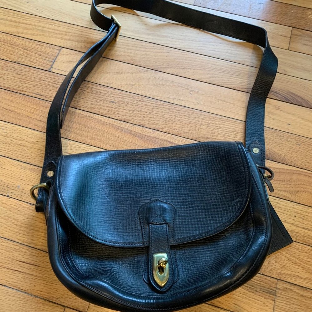 Dooney & Bourke Leather Bag